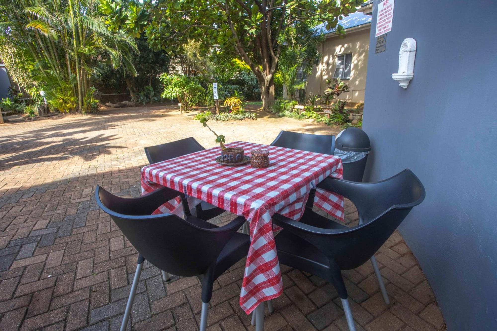 23 Ambleside Holiday Retreat By The Sea Port Shepstone Kültér fotó
